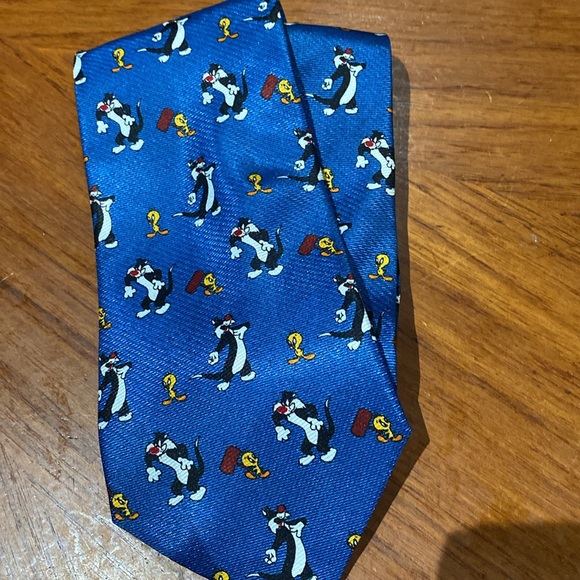 1999 Looney Tunes Tie 100:/: polyester - Picture 3 of 3
